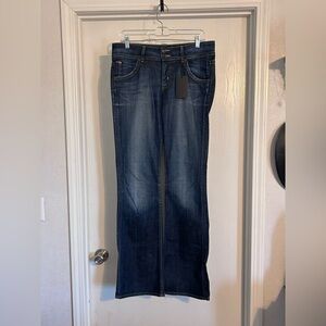 Hudson NEW WITH TAGS bootcut dark women’s jeans 29x33